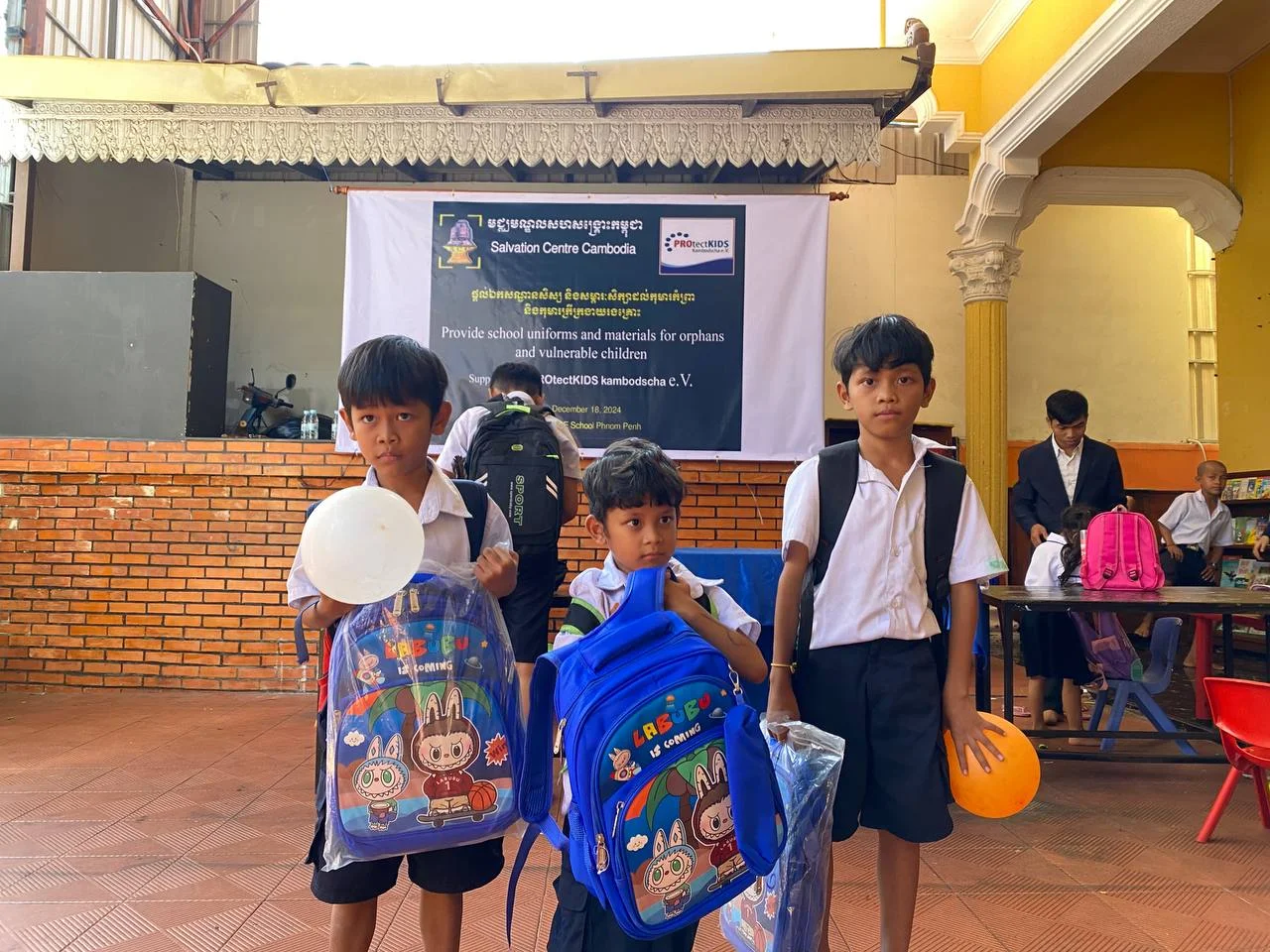 ចិត្តស្ងប់សុខរបស់បុគ្គល និងការរស់នៅក្នុងសហគមន៍ប្រកបដោយសន្តិភាព។